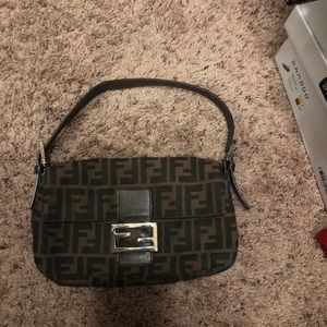 Fendi monogram zucca